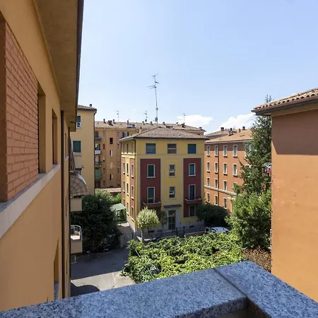 Realkasa Col Di Lana Lägenhet Bologna